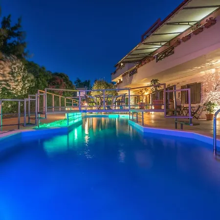 One Bedroom Maisonette With Sea View Apartment *